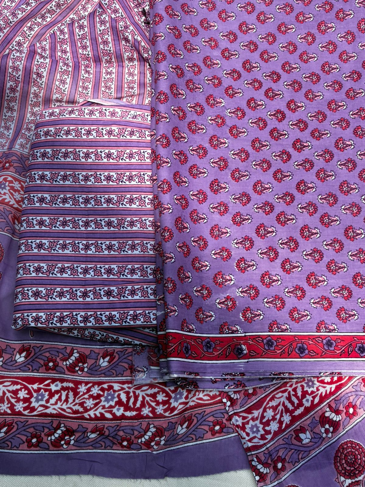 Pure Cotton Light PurpleColor Unstitched Suit - Image 4
